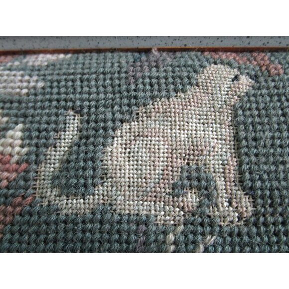 Medieval Lady Falconer Needlepoint Art In Antique Gold Frame GUC - Picture 3 of 16